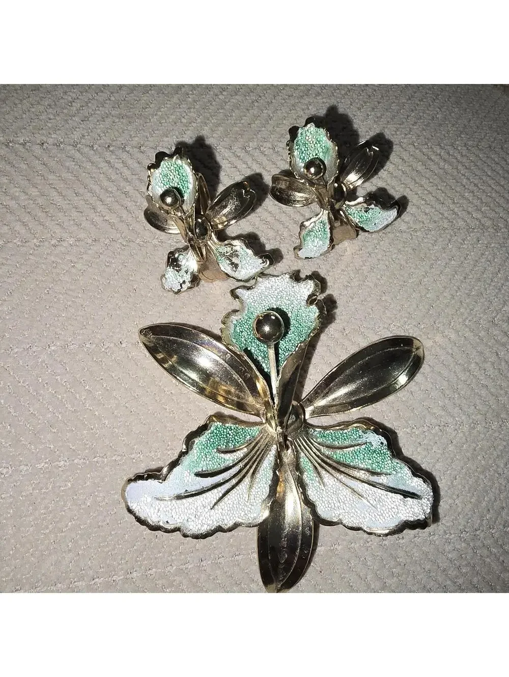 Vintage 1960s Sugar Enamel Orchid Brooch Pin & Earring Set Gold Tone Mid Century
